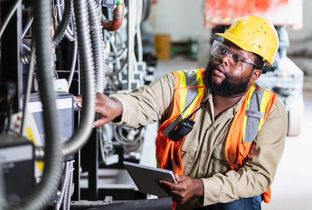Best Commercial Electrician Services  in St James, NY